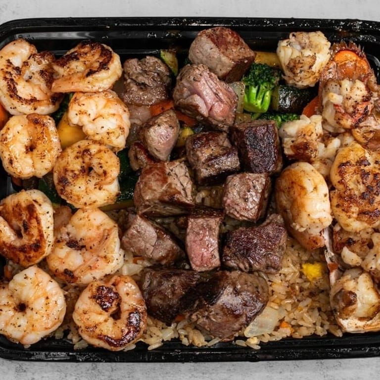 Savor Our Lunch Offerings